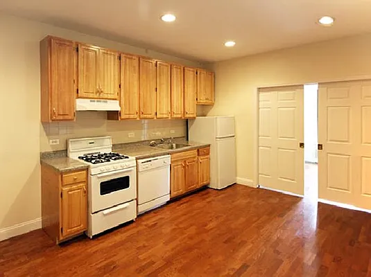 Rented by Issembert Companies | media 10