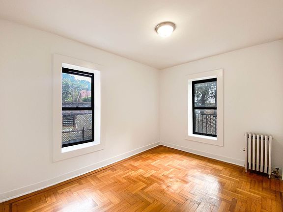 3rd image of 538 E 21st St APT A1