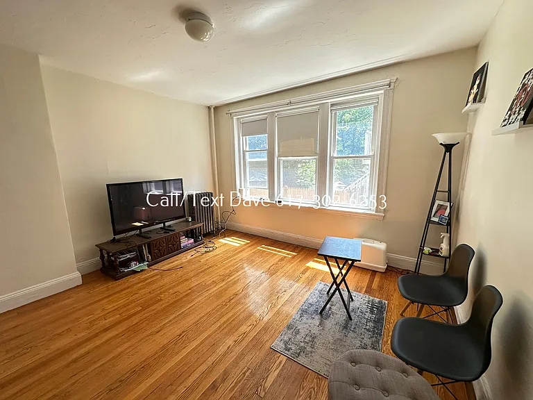 127 Kilsyth Rd #5 — Photo 9