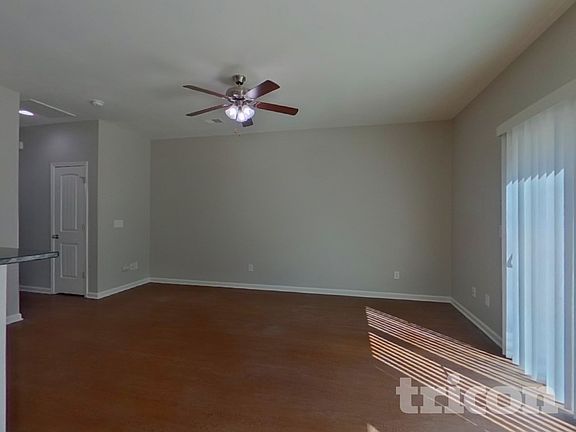 3rd image of 759 Dawsons Park Way