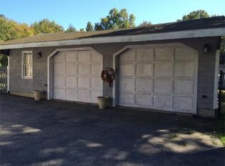 27 Spring St, Rehoboth, MA 02769