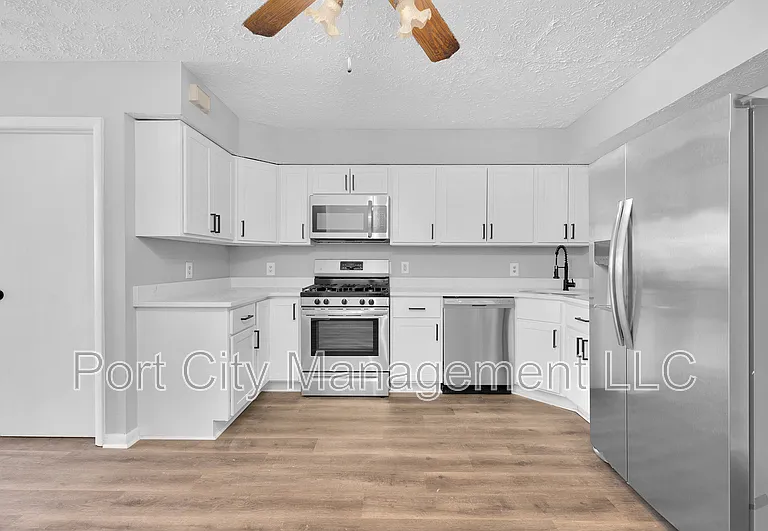 7484 Rabon Ave — Photo 8
