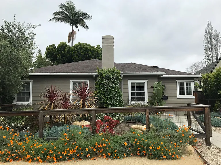 1312 Robbins St — Photo 1