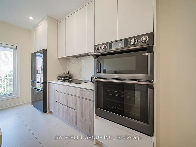 16 Dahlia Rd — Photo 9