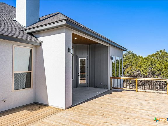 2nd image of 319 Serenity Pass