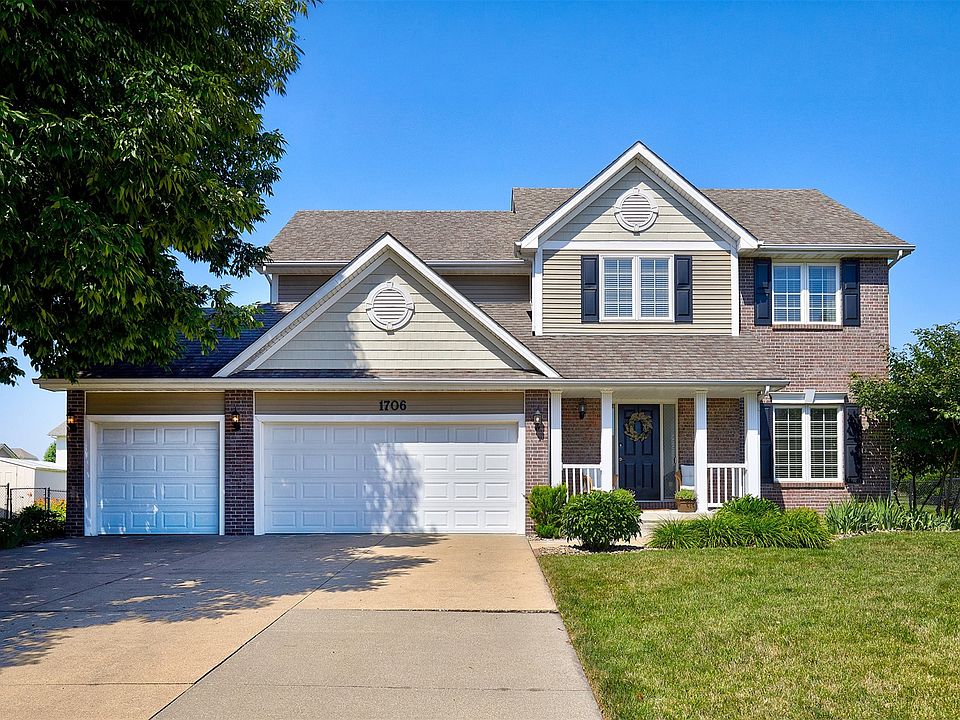 1st image of 1706 NE Keystone Dr