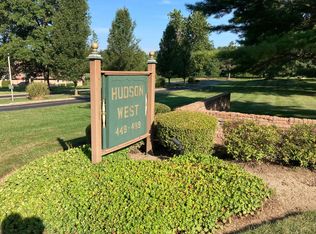 459 W Streetsboro St APT E, Hudson, OH 44236