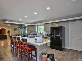 1622 N Shaffer St, Orange, CA 92867