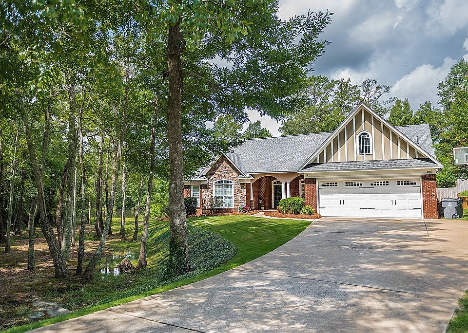 2907 Four Seasons Dr, Phenix City, AL 36867 | Zillow