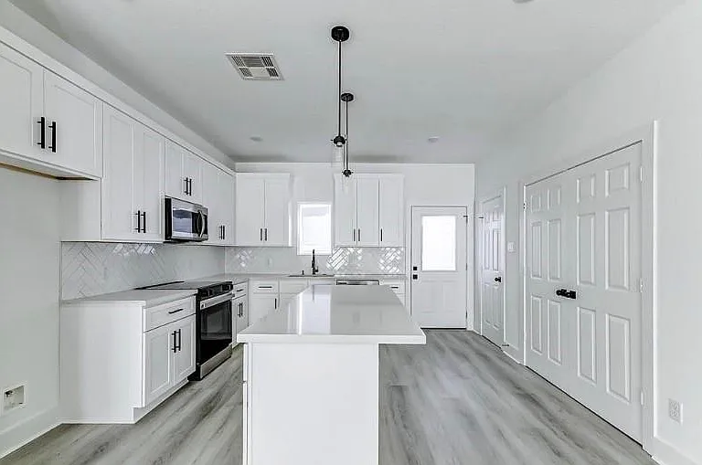 2206 Dolly Wright St #B — Photo 11