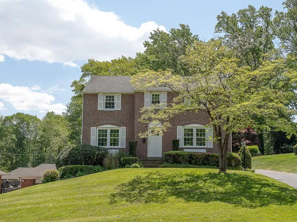 674 N Bishop Ave, Springfield, PA 19064