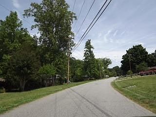 2nd image of 109 River Dr