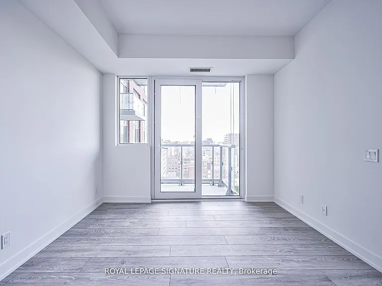 108 Peter St #1622 — Photo 11