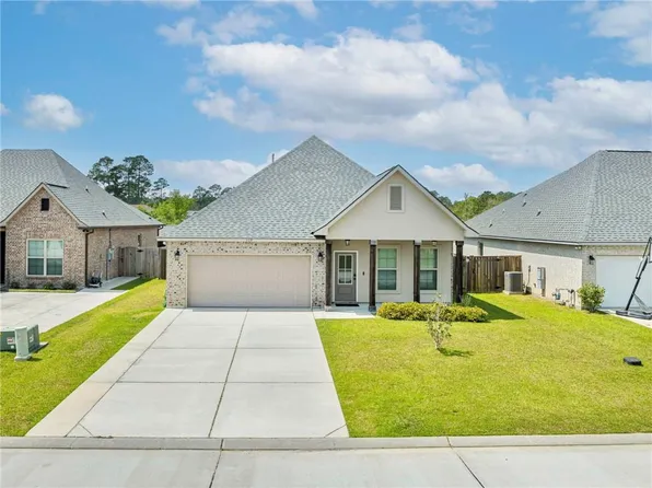 629 Claiborne Trails Dr, Slidell, LA 70458