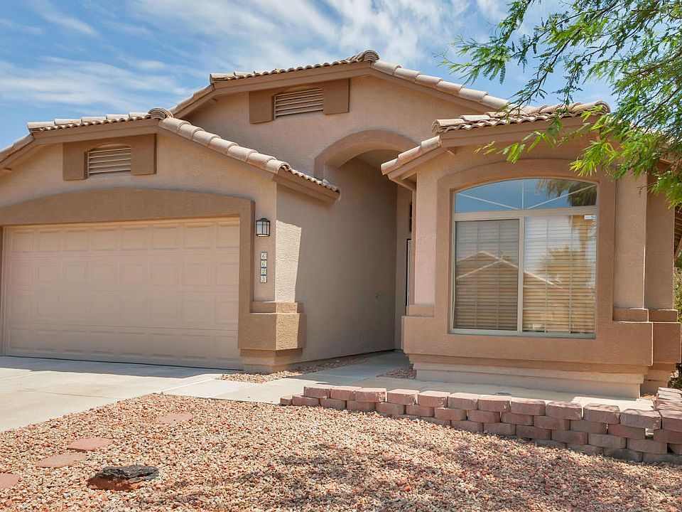 2nd image of 6623 W Desert Hollow Dr