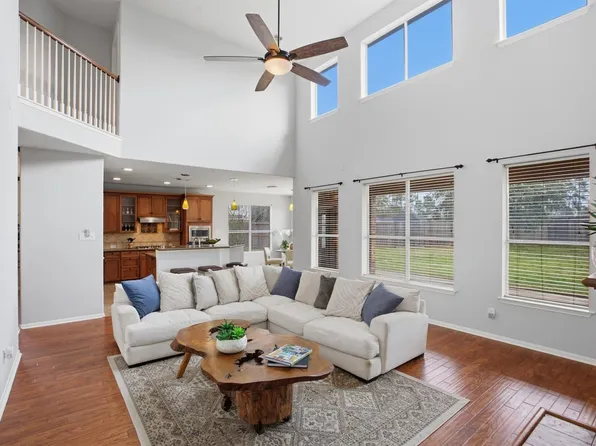 15306 Stoneridge Park Ln, Cypress, TX 77429