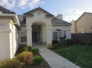 2909 E El Paso Ave, Fresno, CA 93720