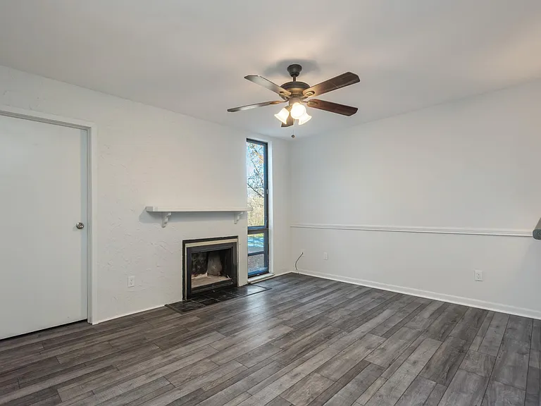 98 Valley Forge Dr — Photo 5