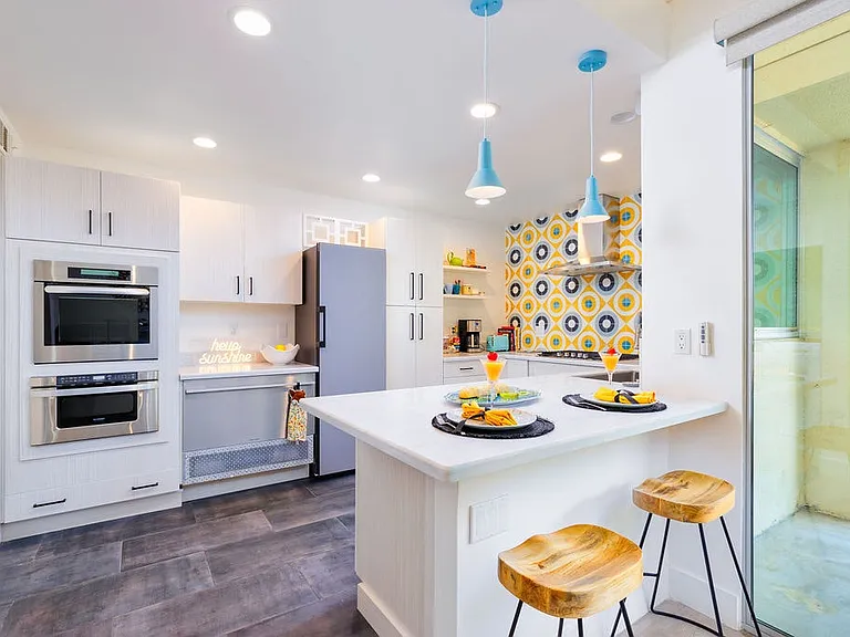 Modern Kitchen