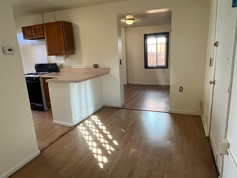 222 W Ellsworth Ave #3 — Photo 16