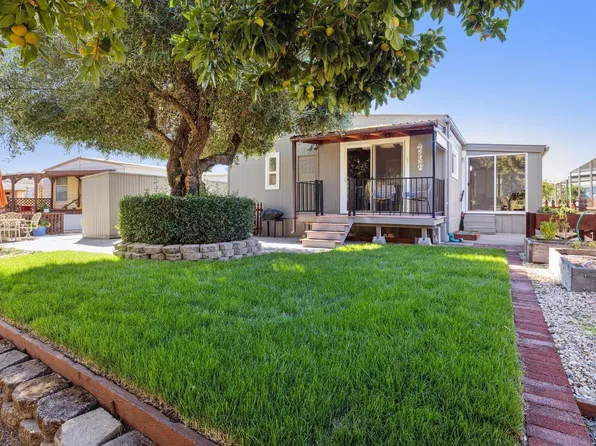 53 Portola Circle, Sonoma, CA 95476