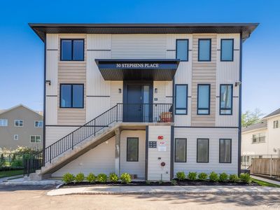 30 Stephens Place #213, Spring Valley, NY, 10977