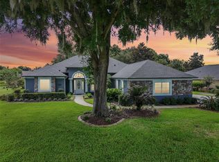27426 Highlander Ct, Yalaha, FL 34797