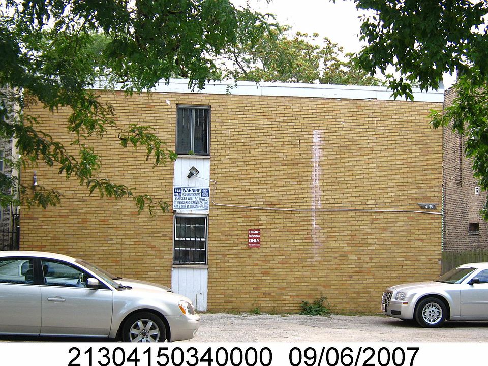 1st image of 7829 S South Shore Dr