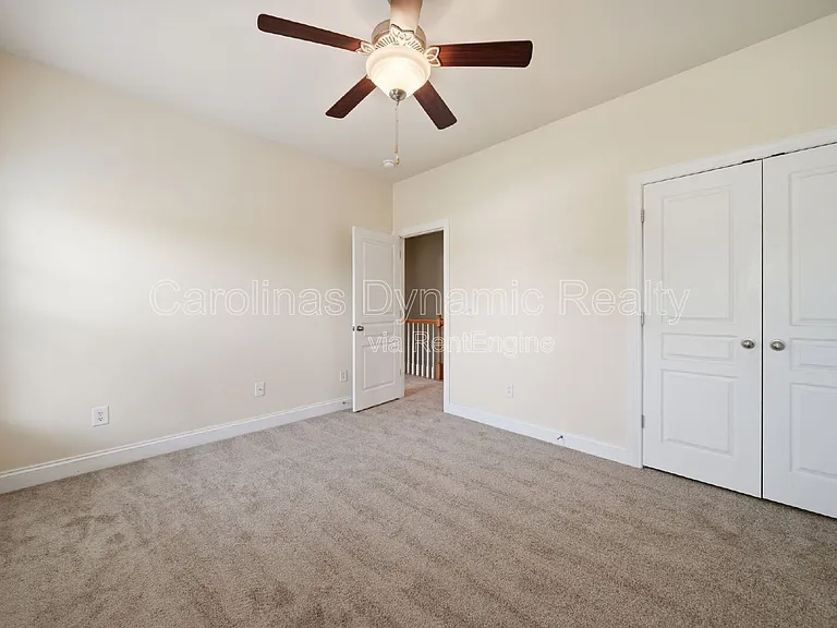 3405 Bidwell Ave — Photo 38