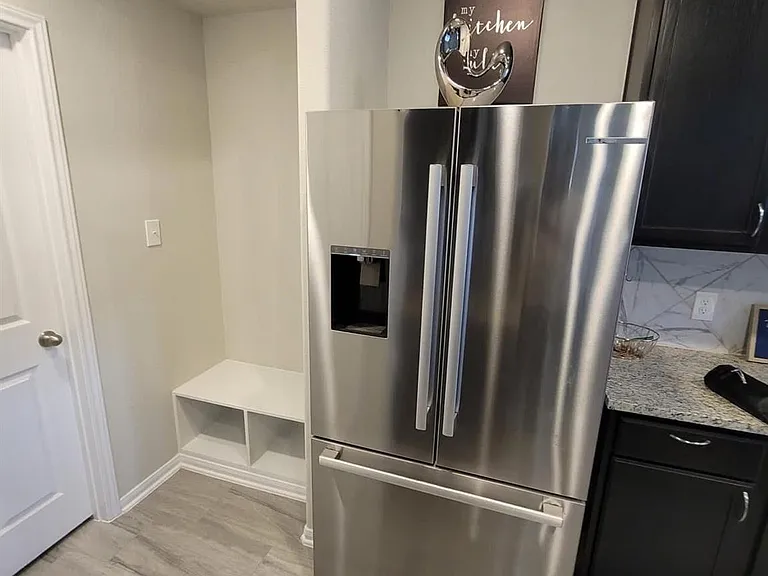 4418 Hronas Dr — Photo 8