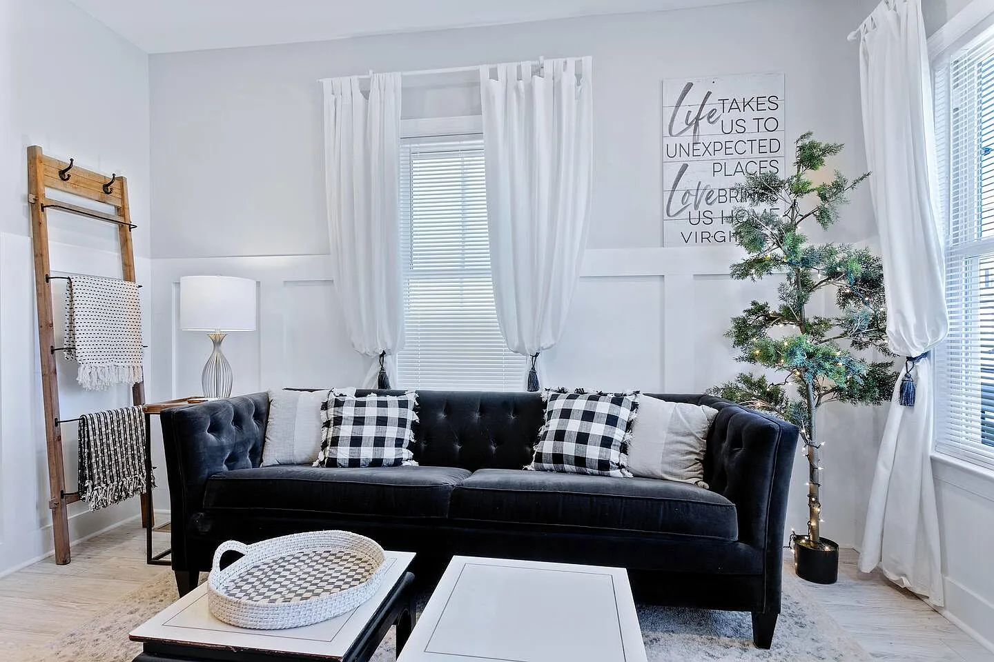1 bed, $2,100 — Photo 2