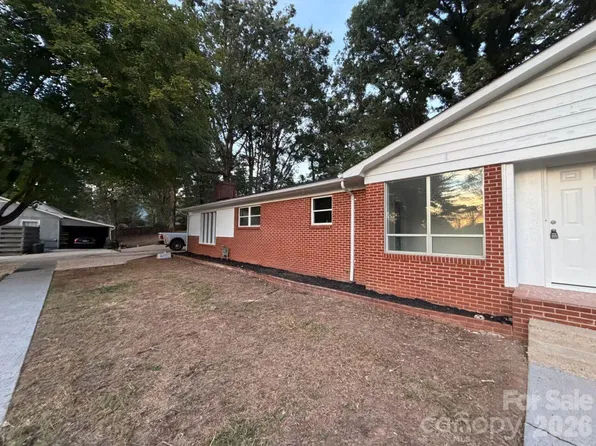 113 Ann St, Morganton, NC 28655
