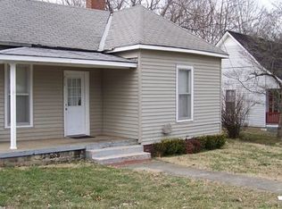 215 Locust St N, Springfield, TN 37172