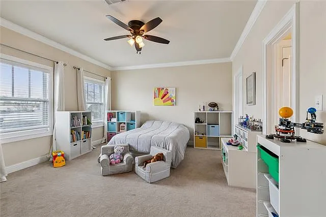 5647 Marshal Foch St — Photo 18