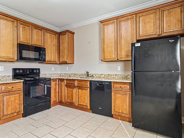 66 Rawlings Ln #66 — Photo 2