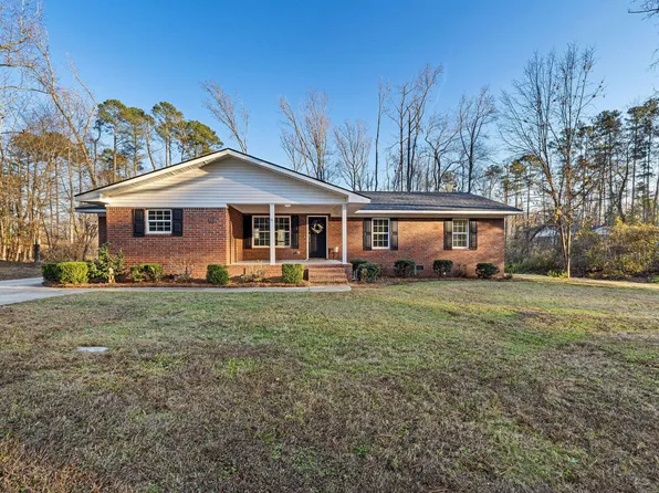 5138 Fairington Dr, Evans, GA 30809