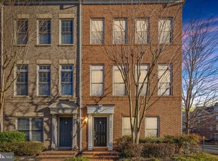4342 N Henderson Rd, Arlington, VA 22203
