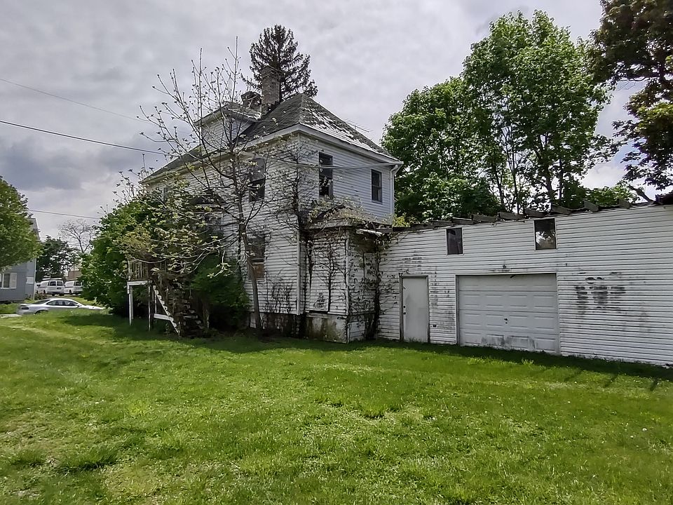 1st image of 212 S McDonel St Unit 1