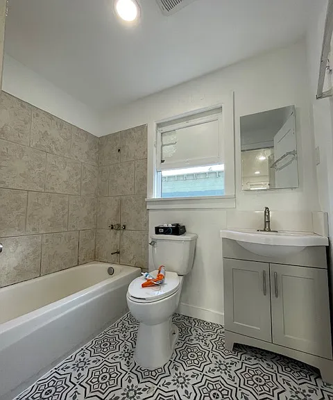 258 E Kingsley Ave #2 — Photo 21