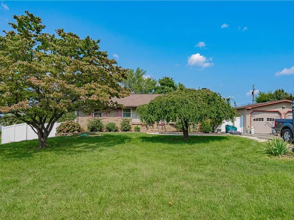 4157 Robert Rd, Emmaus, PA 18049