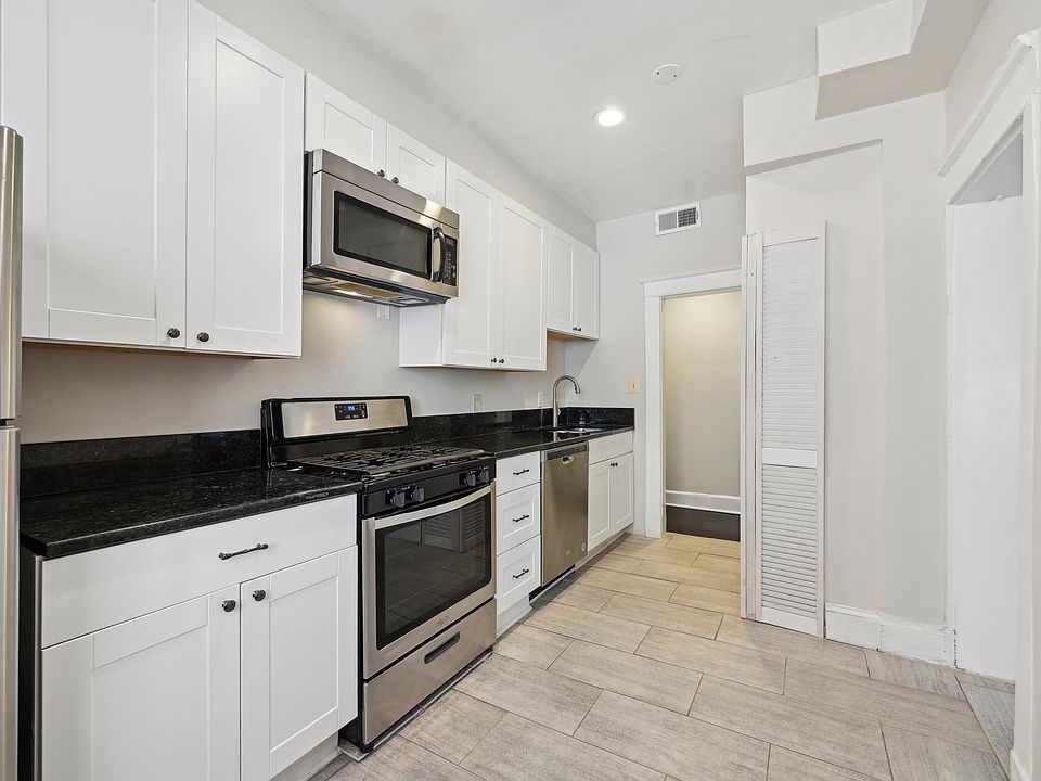 Microwave and dishwasher included.