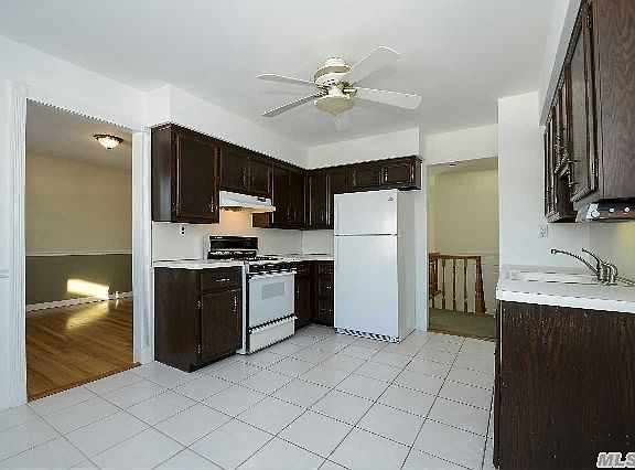 4th image of 1556 Park Ave