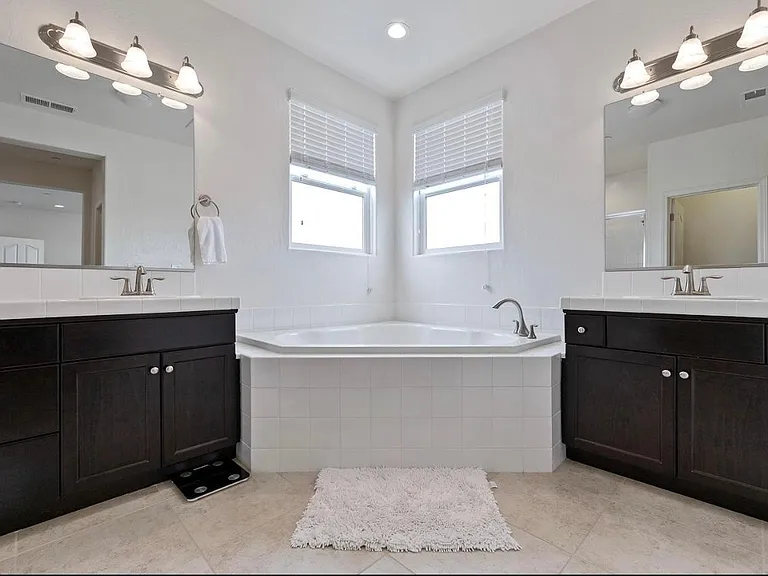 7692 E Garland Ave — Photo 19