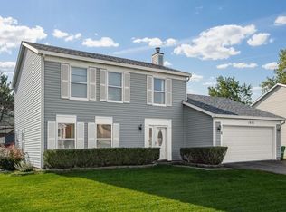 1901 S Valley Rd, Lombard, IL 60148