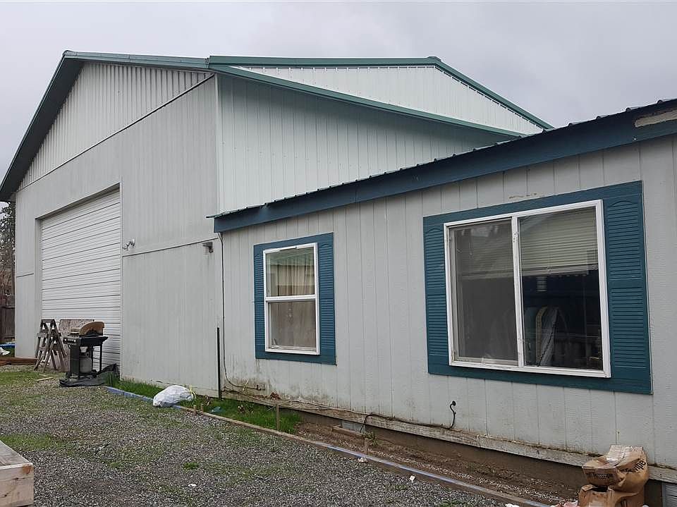 2nd image of 214 N Margaret Ave