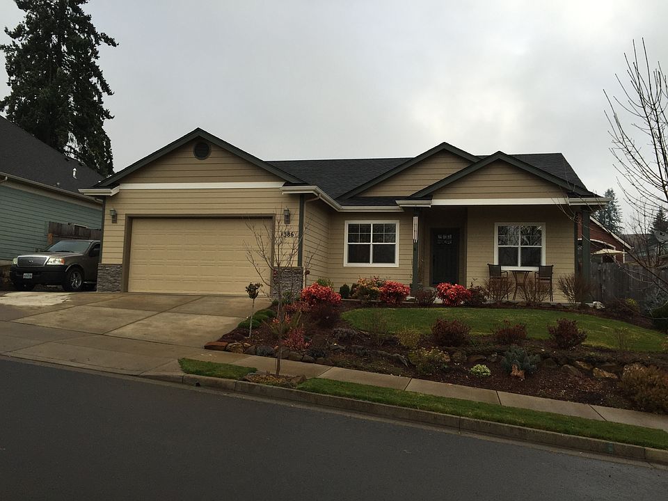 1386 Cottonwood Pl.
