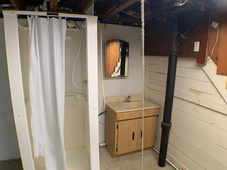 6407 Dartworth Dr — Photo 21
