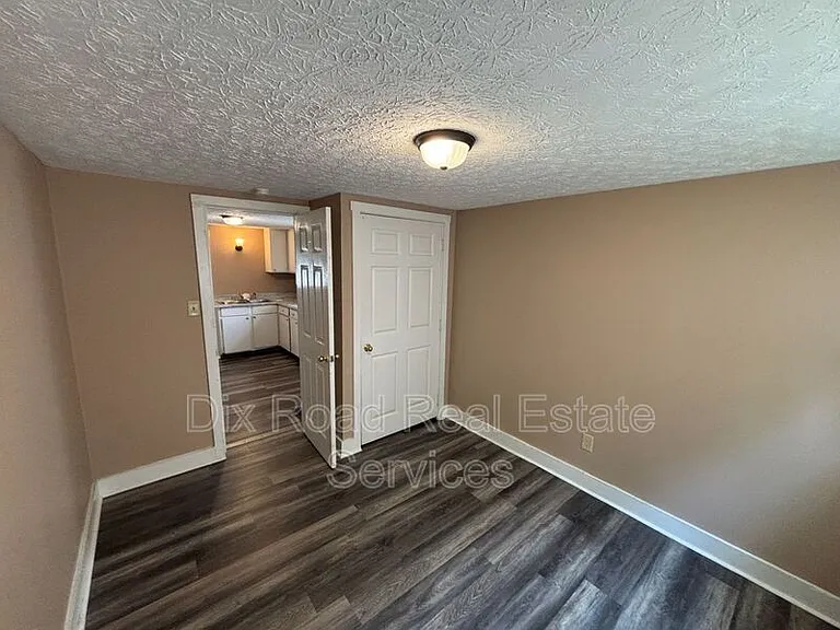 1211 Franklin St — Photo 15