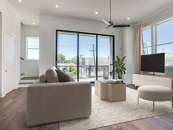7th image of this home