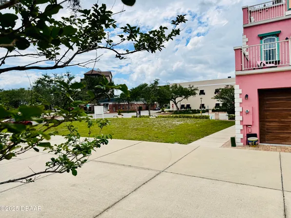 149 Magnolia Ave, Daytona Beach, FL 32114